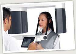 3D-CTスキャンで精密な診査・診断